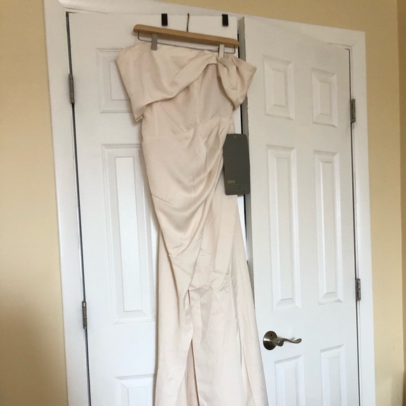 ASOS Beatrice Bardot Bridal Dress Size 6 NWT - Picture 4 of 5